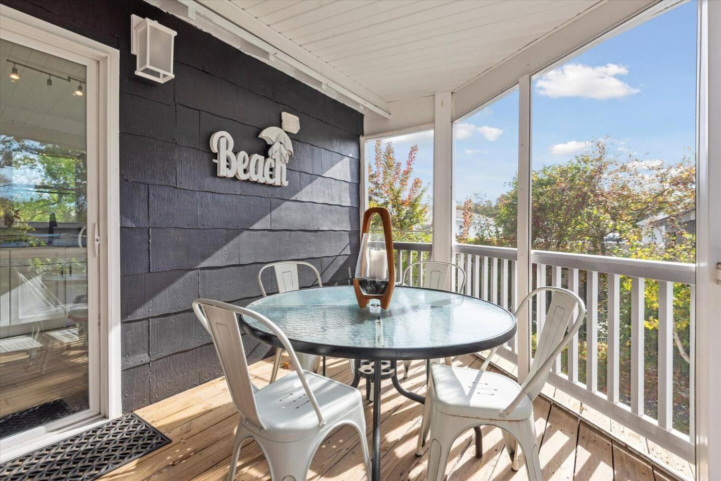 Cozy Beach Cottage Near The Bay Villas エクステリア 写真